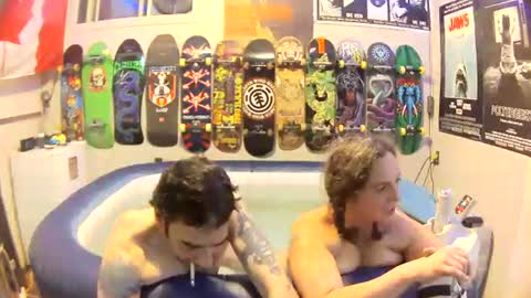 Snapshot of leatherluvefuck chatting on 10/30/25, 02:46 kinky dirty fuck online show from 10/30/25, 02:46