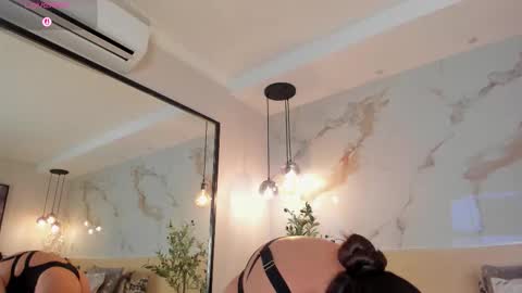    online show from 11/04/25, 11:04