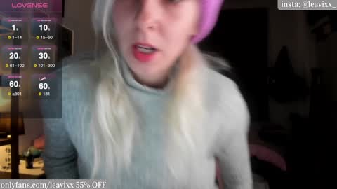 LeaVixx online show from 01/13/25, 08:58