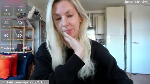 LeaVixx online show from 10/30/25, 09:44