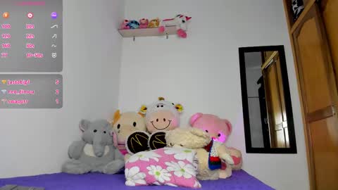 Snapshot of lee_ash chatting on 03/11/25, 04:51 Ashley online show from 03/11/25, 04:51