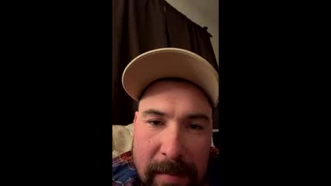 Snapshot of leearonn12 chatting on 10/29/25, 01:19 leearonn12 online show from 10/29/25, 01:19