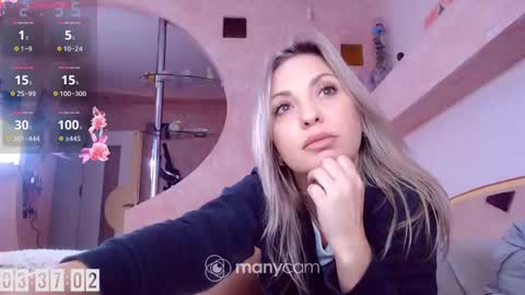 Snapshot of leelooxxx chatting on 12/14/24, 10:34 Mens Sweetheart online show from 12/14/24, 10:34