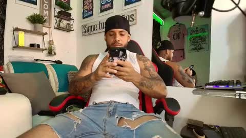 leenar_key online show from 11/01/25, 03:14