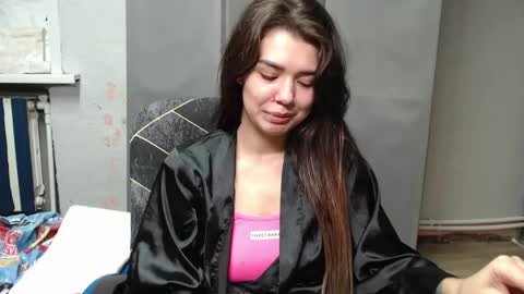 Liya online show from 11/05/25, 09:26