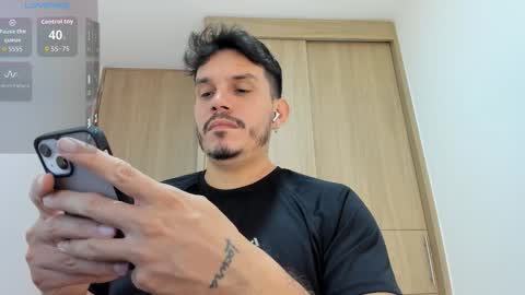 Alejandro online show from 10/29/25, 04:04