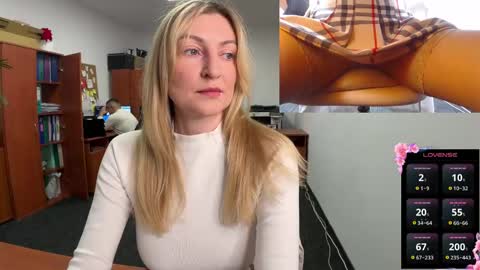 LegsLONG online show from 03/12/25, 04:51