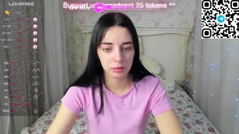 leia_moreno online show from 11/01/25, 02:24