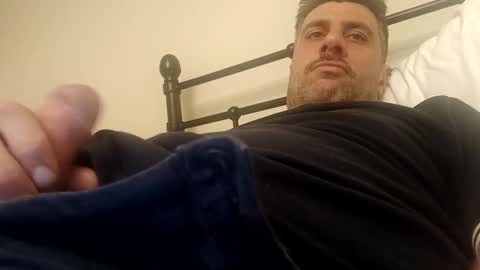 Snapshot of leightimmins001 chatting on 11/26/25, 08:54 leightimmins001 online show from 11/26/25, 08:54