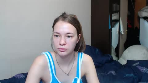 Snapshot of leila_bambi chatting on 02/21/25, 10:37 leila_bambi online show from 02/21/25, 10:37