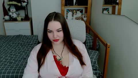 Snapshot of leila_beayte_ chatting on 01/09/25, 01:24 Leila online show from 01/09/25, 01:24