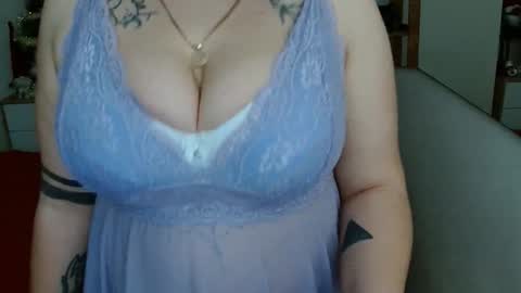 Snapshot of leila_beayte_ chatting on 02/07/25, 02:58 Leila online show from 02/07/25, 02:58