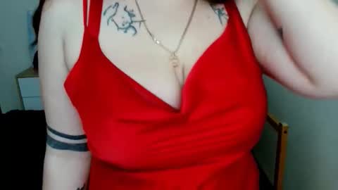 Snapshot of leila_beayte_ chatting on 10/01/25, 04:18 Leila online show from 10/01/25, 04:18