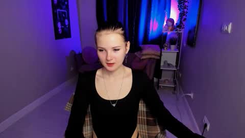 Leila online show from 10/11/25, 05:39