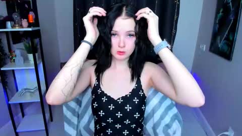 Leila online show from 11/15/25, 05:38