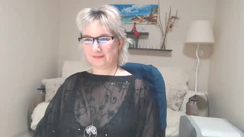 Leila Kinky online show from 02/12/25, 07:02