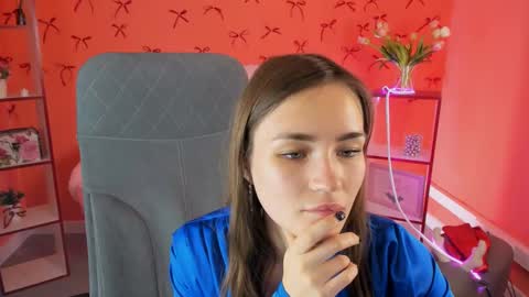 Leila Rai online show from 01/29/25, 04:19