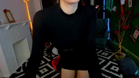 Leila Rai online show from 03/04/25, 04:30