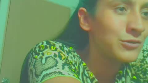 leily online show from 12/18/24, 07:41