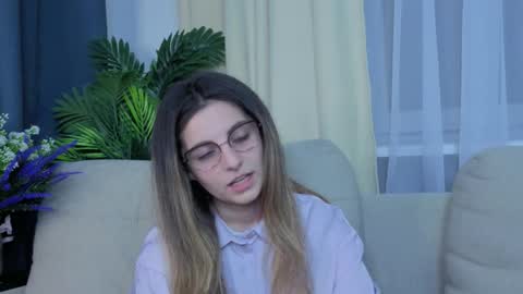 Alexandria online show from 10/18/25, 08:42