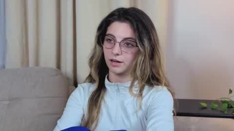 Alexandria online show from 11/01/25, 08:33