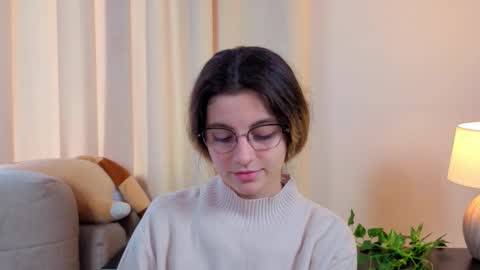 Alexandria online show from 11/04/25, 07:18