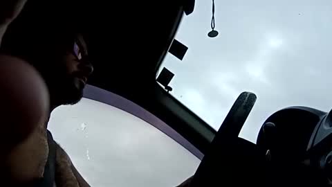 Snapshot of lelefiel chatting on 12/28/24, 09:20 Pequeno Urso online show from 12/28/24, 09:20