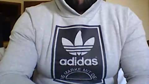 Snapshot of lelshop chatting on 01/04/25, 10:05 lelshop online show from 01/04/25, 10:05