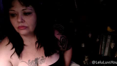 Snapshot of leluluvsyou chatting on 09/12/25, 03:50 Lelu Fallas online show from 09/12/25, 03:50