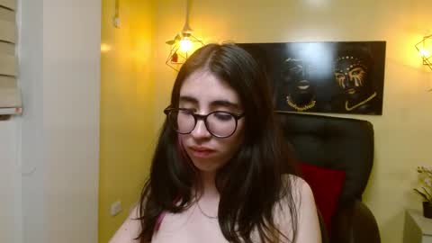 Lena online show from 03/04/25, 09:54