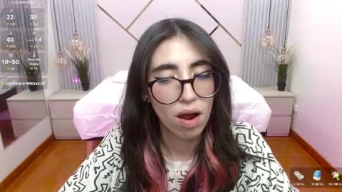 Lena online show from 09/15/25, 09:59