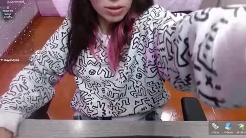 Lena online show from 09/27/25, 08:47