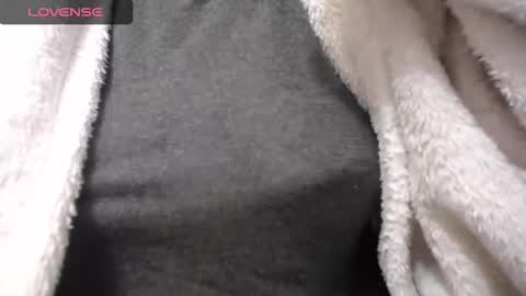 lenagolden online show from 10/29/25, 12:18