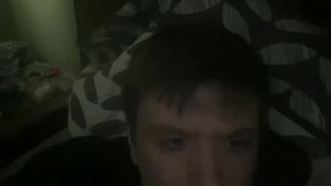 Snapshot of lennyhenny2024 chatting on 03/04/25, 12:33 lenny online show from 03/04/25, 12:33