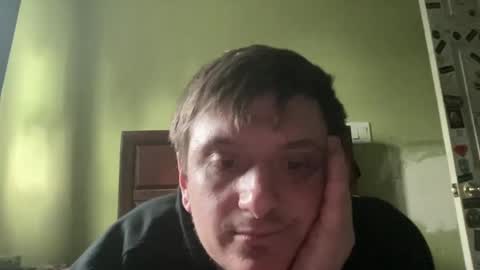 Snapshot of lennyhenny2024 chatting on 03/06/25, 12:41 lenny online show from 03/06/25, 12:41