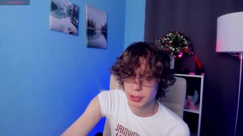 Leo online show from 11/16/25, 04:45