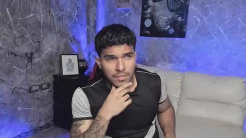 Leo independent model online show from 10/14/25, 12:00