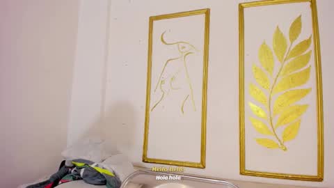 Leo online show from 11/19/25, 01:00