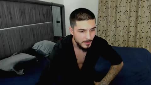 Leo online show from 11/20/25, 02:28