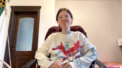 Sophia online show from 11/21/25, 10:47