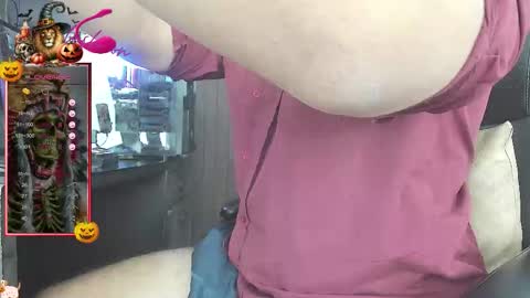 Leon online show from 10/03/25, 04:37