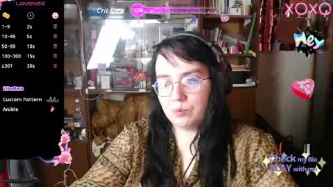 Leona Harrison online show from 02/18/25, 05:20
