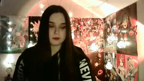 Snapshot of leraaa72 chatting on 12/16/24, 10:08 little secret online show from 12/16/24, 10:08