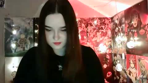 Snapshot of leraaa72 chatting on 12/18/24, 08:09 little secret online show from 12/18/24, 08:09