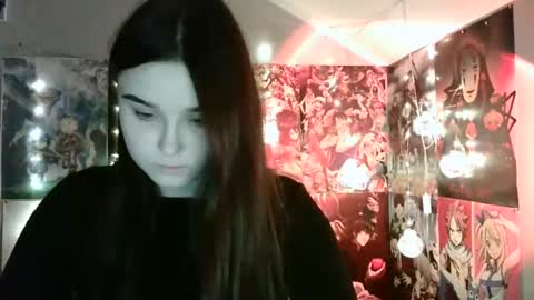 Snapshot of leraaa72 chatting on 12/21/24, 07:13 little secret online show from 12/21/24, 07:13