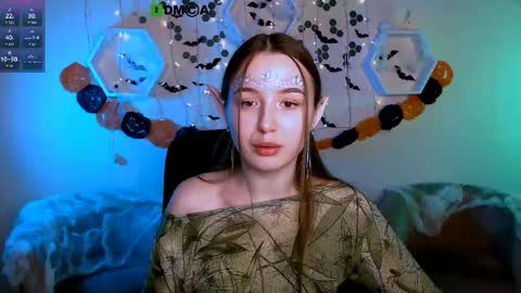 leslie_bird online show from 10/21/25, 11:00