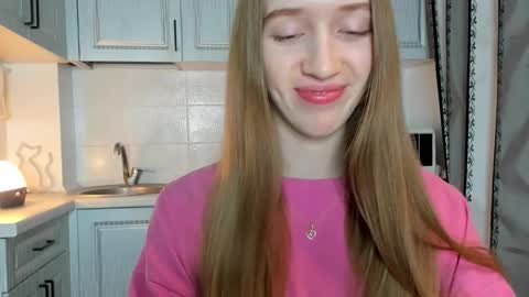  LESLIE   online show from 10/24/25, 08:38