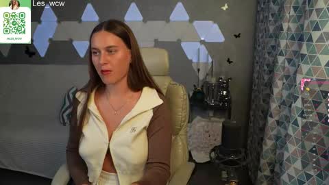 LeslieKorfs online show from 09/20/25, 10:22