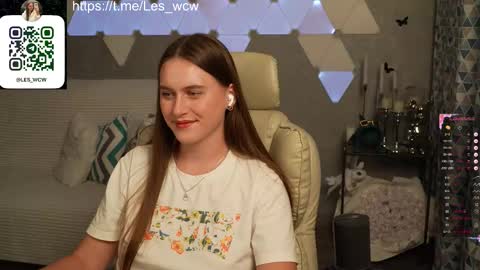 LeslieKorfs online show from 10/23/25, 07:12