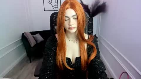 lesliemineg online show from 10/09/25, 08:29